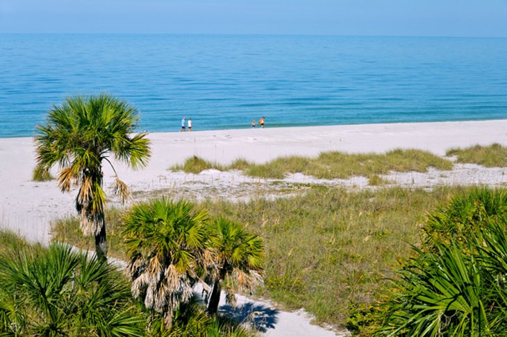 Best Family Beaches In Florida - For Desoto Beach