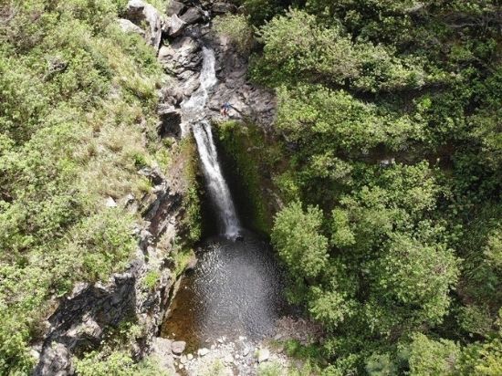 Makamakaole Falls