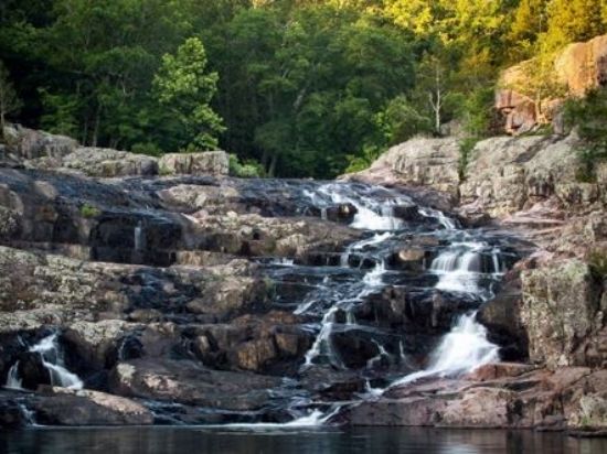 16 Stunning Waterfalls In Ithaca Worth Exploring 6 Rocky Falls