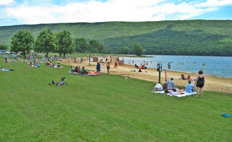 14 Best Beaches In Pennsylvania For A Perfect Summer Day 9 Bald Eagle State Park Beach