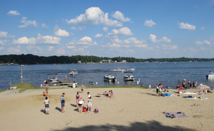 14 Best Beaches In Pennsylvania For A Perfect Summer Day 2 Conneaut Lake Beach